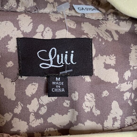 Luii Cropped Sleeve Trenchcoat - Picture 6 of 10